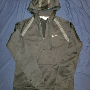 Womens 1/4 zip hood w/pocket